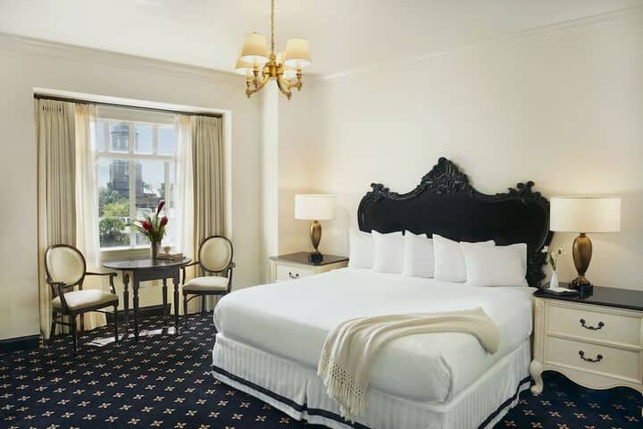 Room 21 of 51
